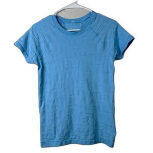 Athleta Womens Athletic Shirt Short Sleeve Stretch Small